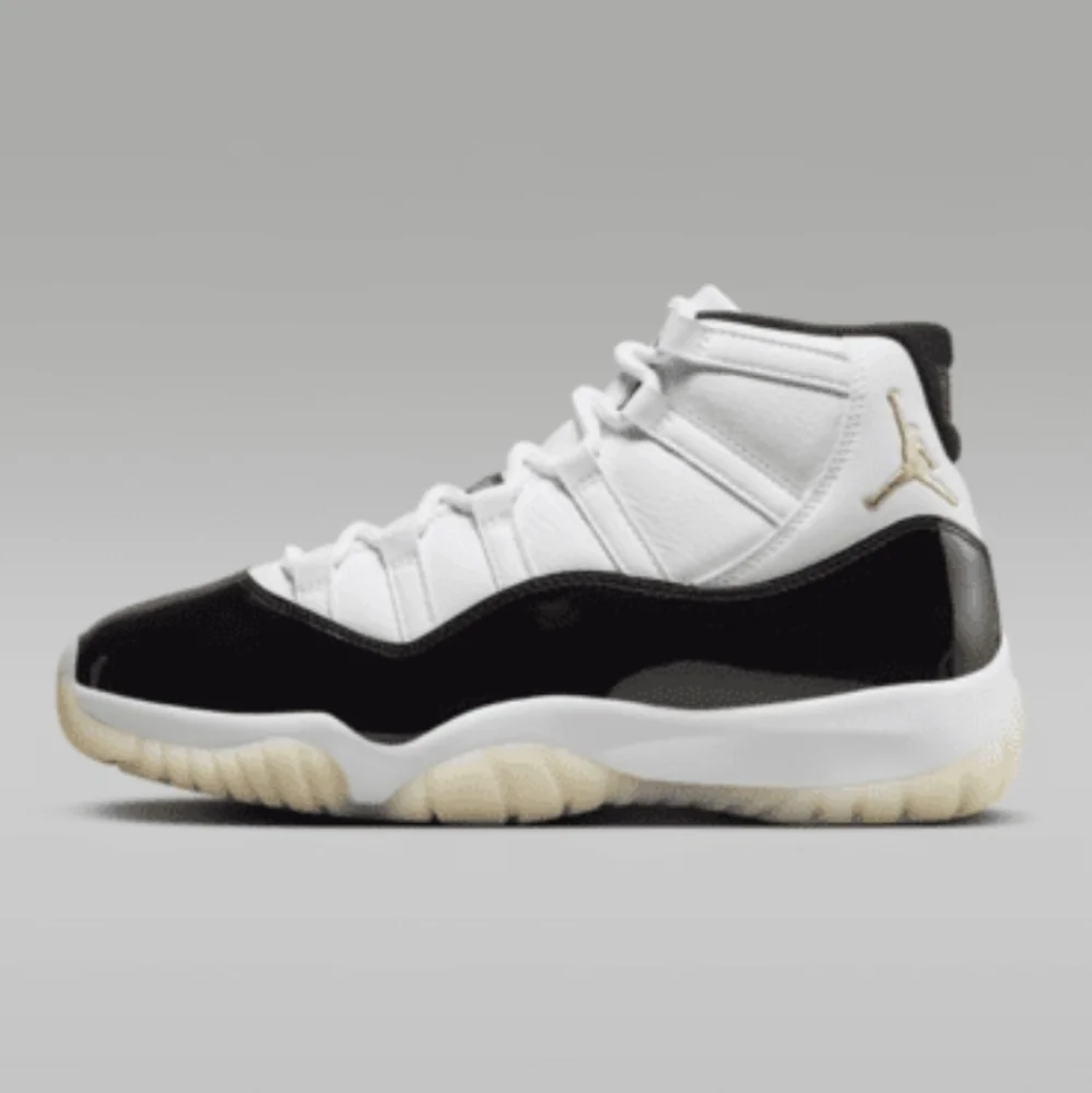 AIR JORDAN Gratitude 11 Retro 2023 Release Mint